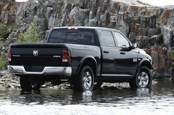 2013-Ram-1500-Outdoorsman