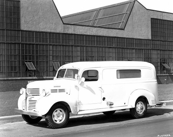 1946-Dodge-Ambulance