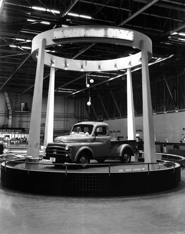 1953-Dodge-Pickup-on-display